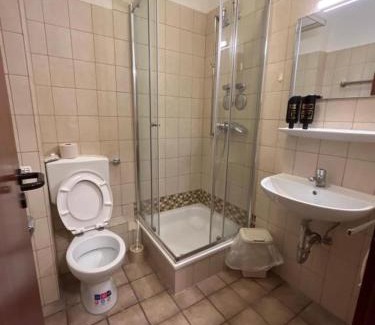 Schwalmtal Hotel | Alt Neel