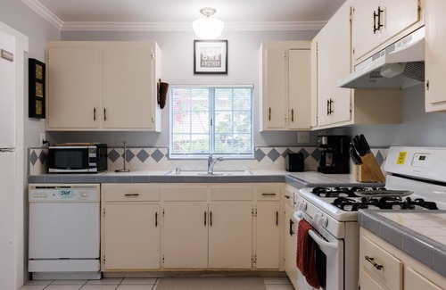 Altadena House | Altadena East Classic Craftsman