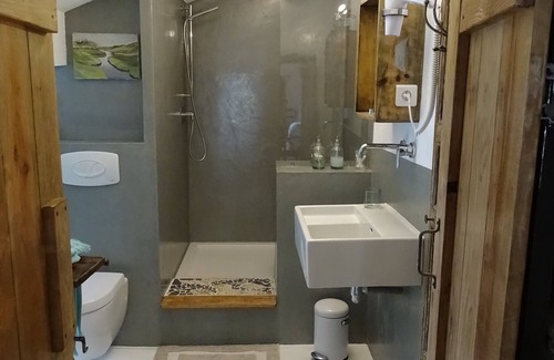Altagene House | Altagène bed and breakfast, charm and sculptures 1