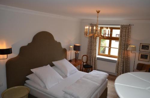 Ebersberg District Hotel | Alte Posthalterei Zorneding