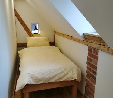 Presseck House | Alte Schlosserei