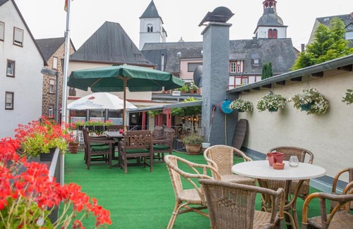 Karden Bed & Breakfast | Alte Weinstube Burg Eltz