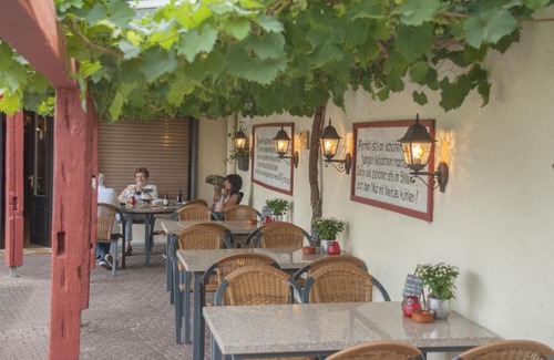 Karden Bed & Breakfast | Alte Weinstube Burg Eltz