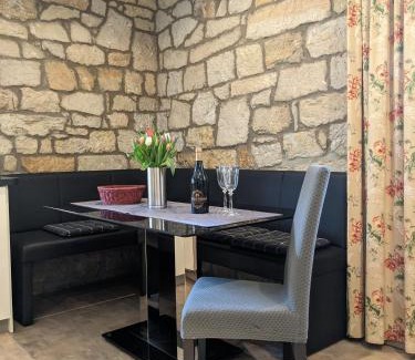 Blasewitz Apartment | Altenberger Stadtvilla
