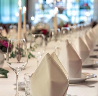 Papenburg Hotel | Altes Gasthaus Kuhr - Hotel & Restaurant
