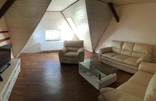 Wendtorf House | Altes-Landhaus-Ferienwohnung-Schleswig-Holstein
