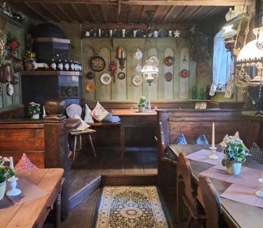 Rothenburg Old Town House | Altfraenkische Weinstube