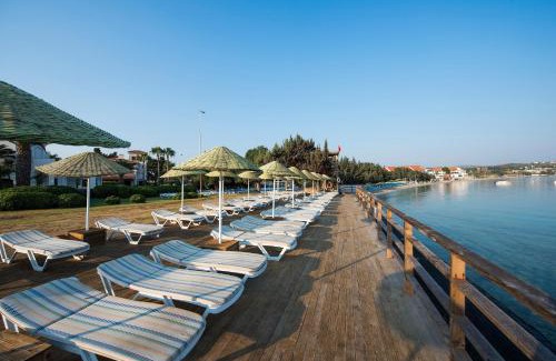 Altınyunus Mahallesi Apartment | Altin Yunus Apart Beach Plus