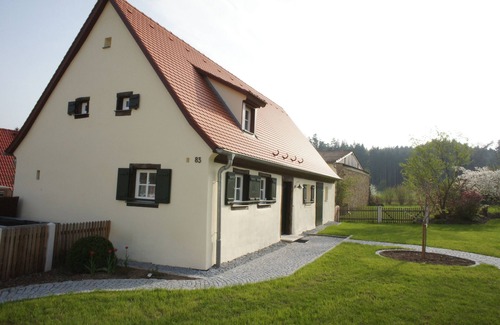 Gunzenhausen House | Altmühlfranken-Romantic House - Top vacation home for single use, near Altmühlsee