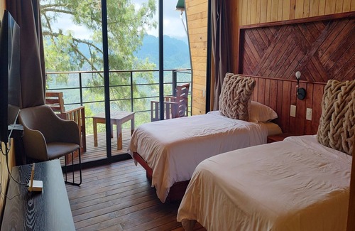 San Jose del Pacifico Hotel | Alto de la Sierra by Rotamundos