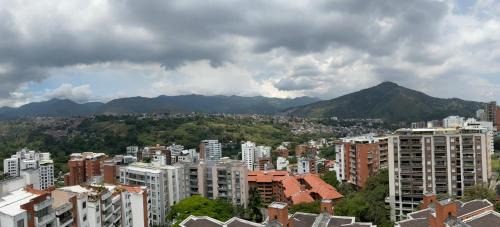 Cali Apartment | Altos de Santa Teresita