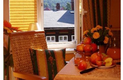 Wernigerode Old Town Apartment | Altstadt-Refugium - Schlossblick, Sauna, Parkplatz, Innenstadt, Wow Sky Sport BL