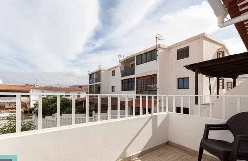 Agaete House | Alvarito Agaete duplex, house with patio and terrace