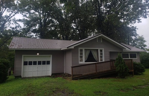 Pikeville House | Always Stay Humble & Kind Farm/Fall Creek Falls