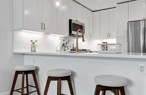 Southwest Quadrant House | ALX Home Away from Home