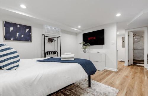 Southwest Quadrant House | ALX Home Away from Home
