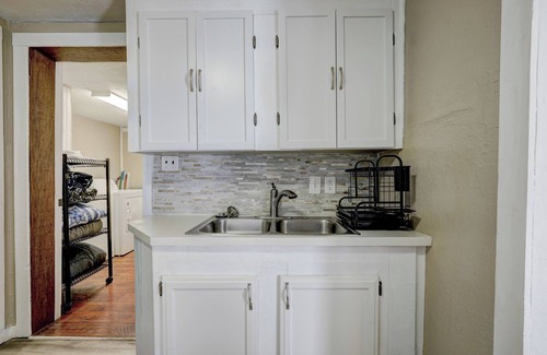 Medicine Park House | Aly's oasis with majestic mountain views