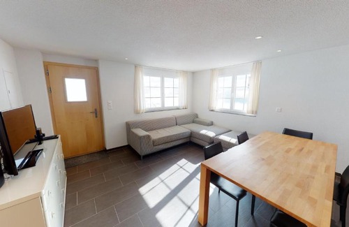 Naters Apartment | Am Bachji