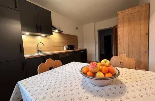 Unterwoessen Apartment | Am Nussbaum, 95 m² für 1-5 Personen, 2 Schlafzimmer, Wohnzimmer, Bad/dusche/wc, Terrasse, Wlan