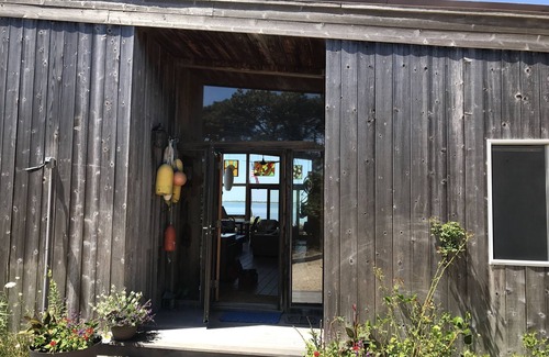 Napeague House | Amagansett Beach House on Napeague Harbor, NY - Walk to Ocean!