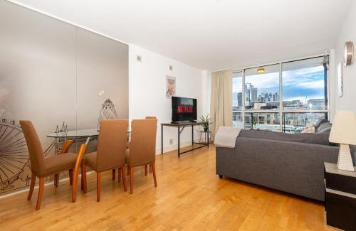 Bermondsey Apartment | Amanah Properties - Skyline Hideaway 3BR City Views London Bridge