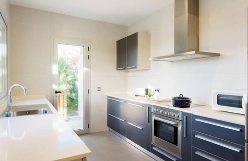 Cielo de Bonaire House | Amanecer by Interhome