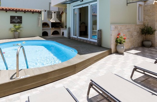 Stavromenos Villa | Amarlia Villa
