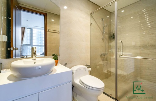 Hang Xanh Condo | AMAVI Plus - VINHOMES CP- MODERN AND COZY APARTMENT FOR GROUP/FAMILY -2/BED