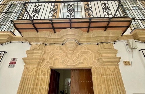 El Puerto de Santa Maria House | Amazing Casa Palacio in the Historic Area of El Puerto recently renovated