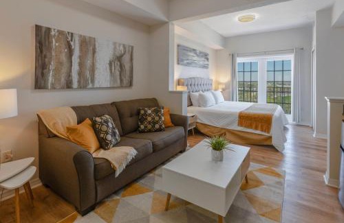 Florida Center Apartment | Amazing 1 Bedrooms Best Resort Studio