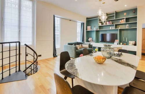 Arsenal Apartment | Amazing 10bed in the heart of "the marsh"