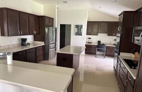 The Villages House | Amazing 2 bed/2.5 bath designer home w/cart Villages Brownwood Lake Sumter
