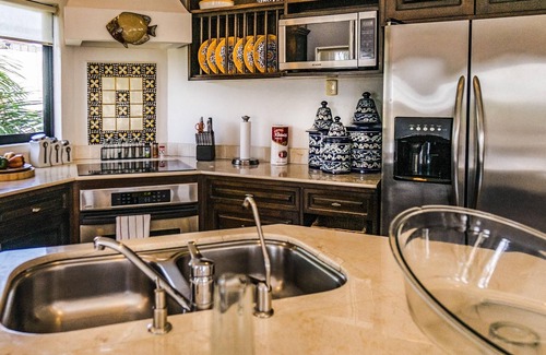 Gonzalo Guerrero Condo | Amazing 2 bedroom penthouse by BRIC at The Royal Palms