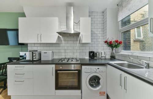 Hackney Apartment | Amazing 2 Bedrooms Flat In Dalston