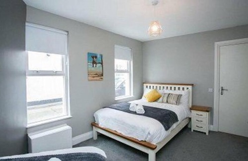 Belfast Central District House | AMAZING 3 BEDROOM HOME, PRIME BT1 POSTCODE AND CITY CENTRE LOCATION