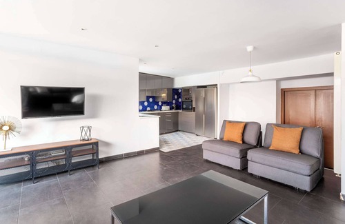 La Nova Esquerra de l'Eixample Apartment | Amazing 3 bedroom penthouse in Plaza España