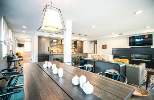 Downtown Park City House | Amazing 3BR Condo on Main with Hot Tub Steps to Lift