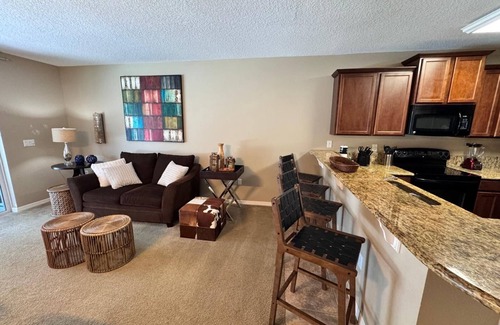 Calabria House | Amazing 5BD/5BA House with Pool and TV Near Disney