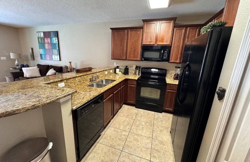 Calabria House | Amazing 5BD/5BA House with Pool and TV Near Disney