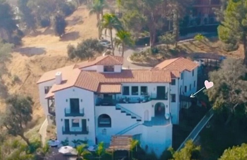 South Arroyo House | Amazing Apartment attached to historic home in Pasadena!