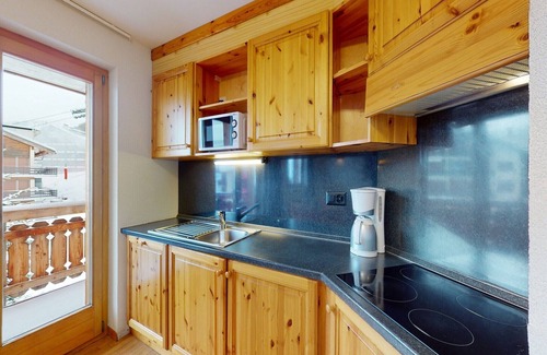 Saint-Pierre-de-Clages Apartment | Amazing apartment with parking