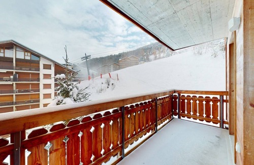 Saint-Pierre-de-Clages Apartment | Amazing apartment with parking