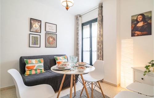 Carmona Apartment | Amazing Apartment In Carmona With Wifi