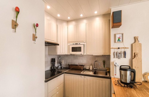 Mariakerke Apartment | Amazing apartment in Oostende with WiFi