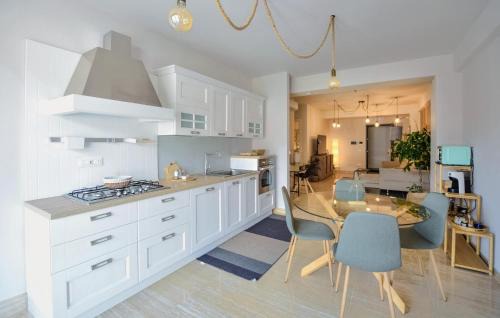 Falerna Marina Apartment | Amazing Apartment In Falerna Marina