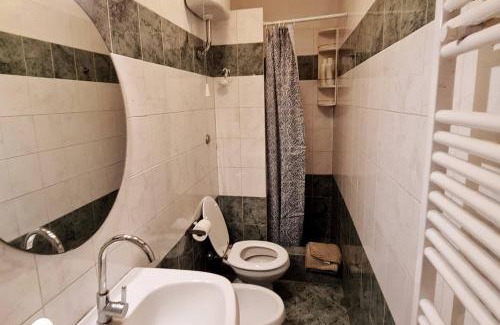 Chiesina Uzzanese Apartment | Amazing base in tuscany