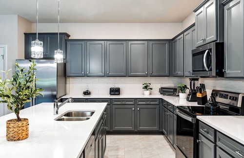 Four Corners House | Amazing, Brand New 10BD/8BR for Up to 28 Guests