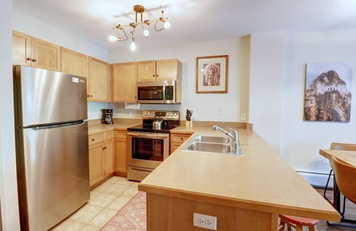 East Village at Copper Condo | Amazing Copper Springs Condo With Awesome Views - CS221 by Redawning