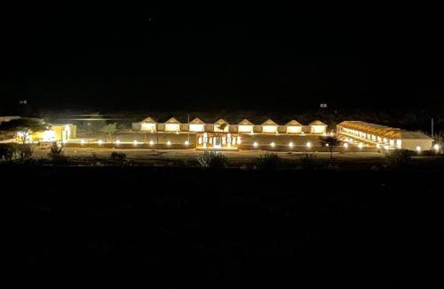 Kanoi Resort | Amazing Desert Camp