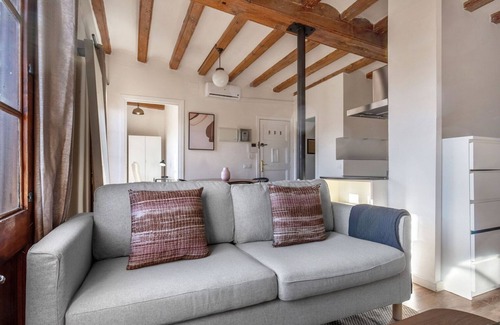La Ribera Apartment | Amazing El Born 1BR w/Balcony & Private Terrace, by Blueground